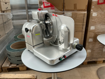 Salamoreznica Berkel SM 300 IS / rabljena